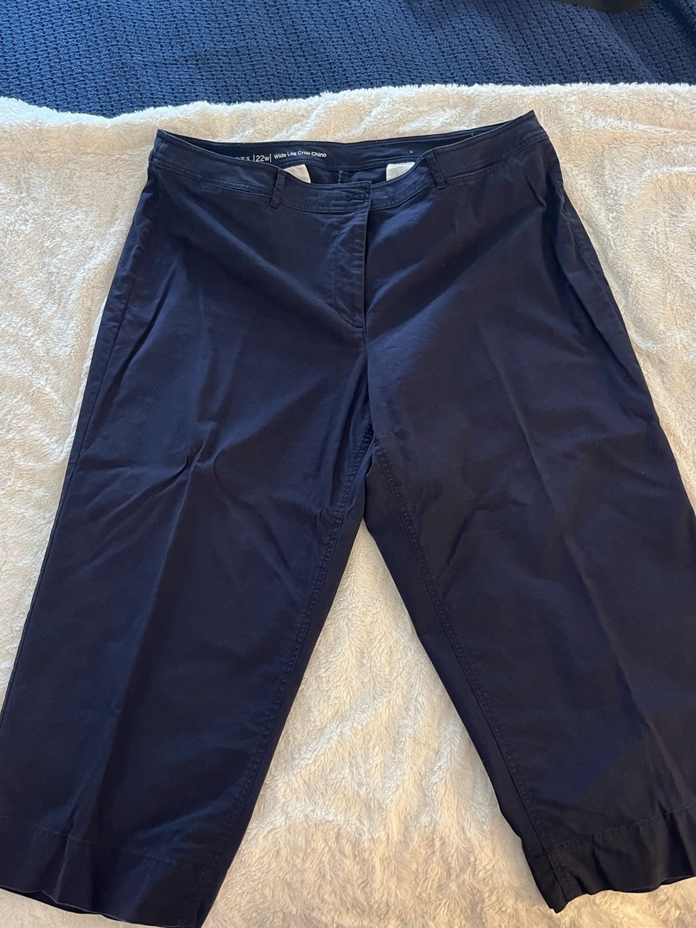 EUC Talbots 22W Classic Wide Leg Navy Capri Pants